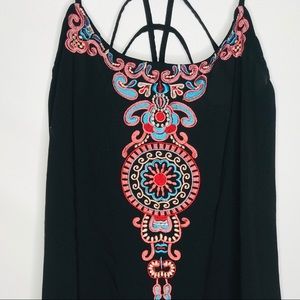 🦋🦋🦋FULL TILT TOP embroidered design